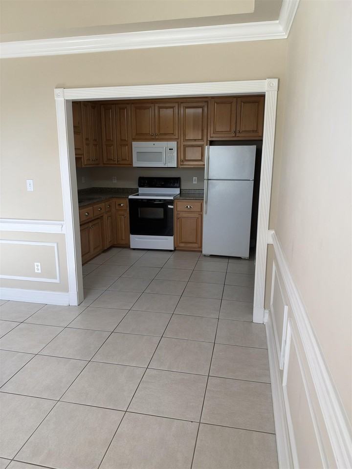 1510 N Duval St #B - Photo 6 of 18