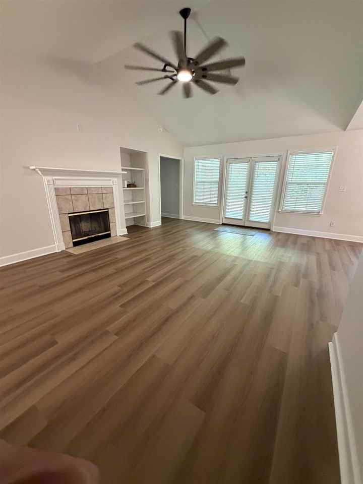 4079 Forsythe Way - Photo 5 of 28