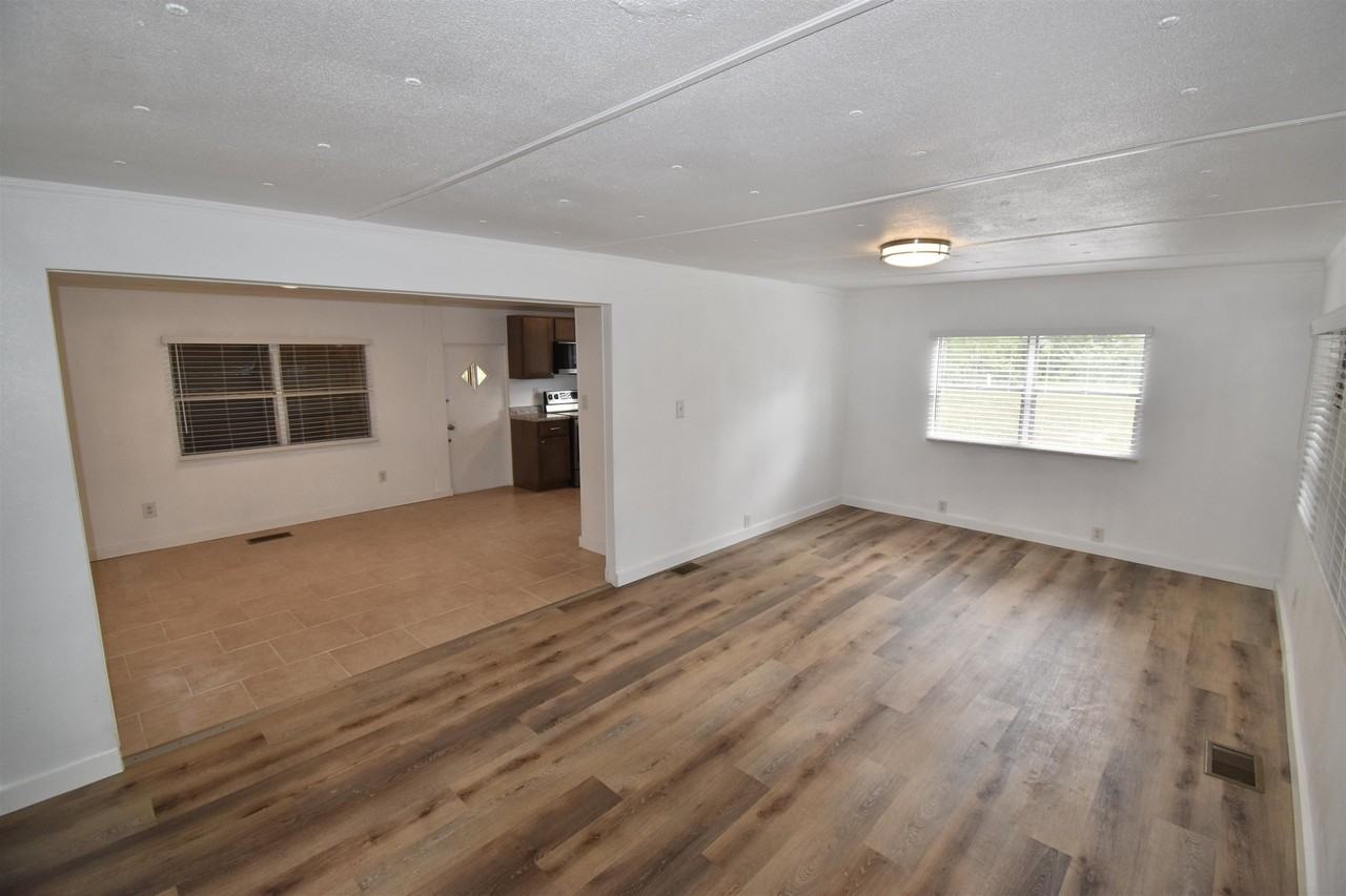 2709 Deep Forest Rd - Photo 2 of 12