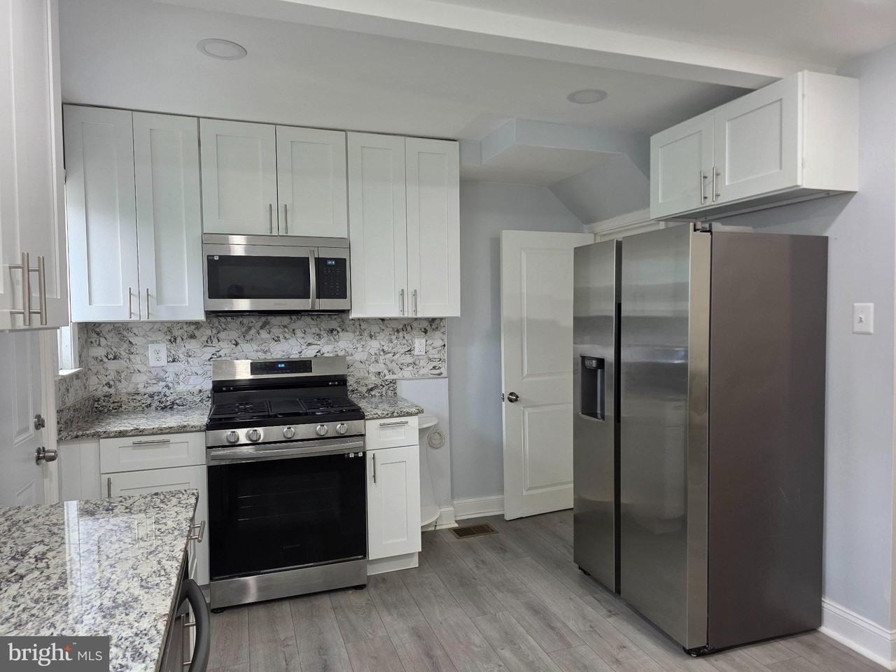 2213 13th St Ne - Photo 6 of 20