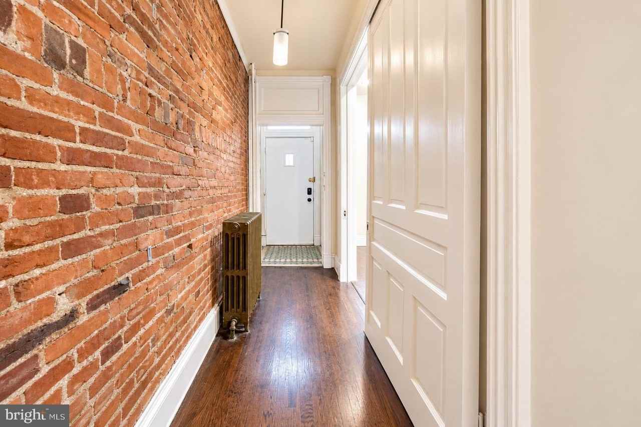 635 K St Ne - Photo 3 of 29