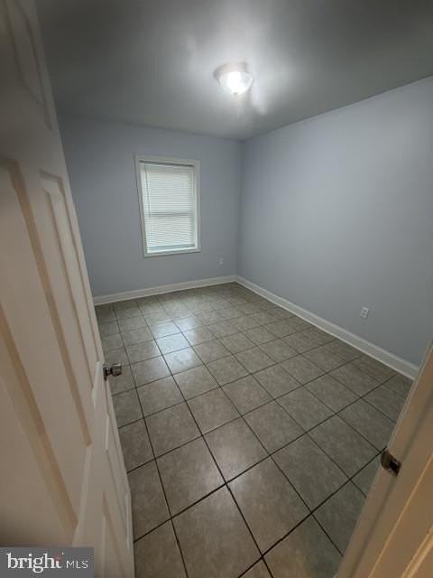 421 Burbank St Se #5 - Photo 3 of 12