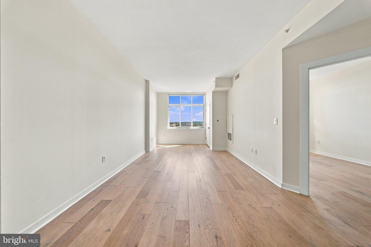 1000 New Jersey Ave Se #1022 - Photo 4 of 14