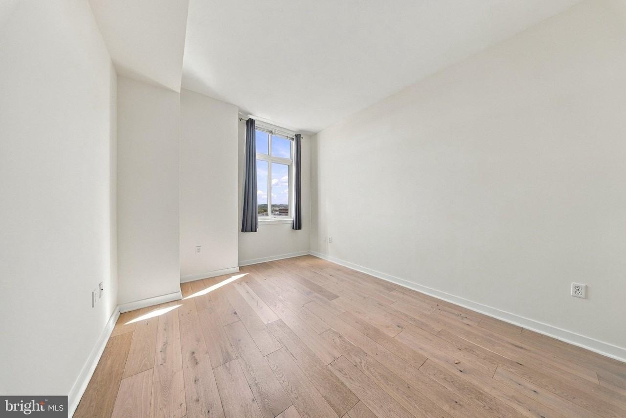1000 New Jersey Ave Se #1022 - Photo 6 of 14