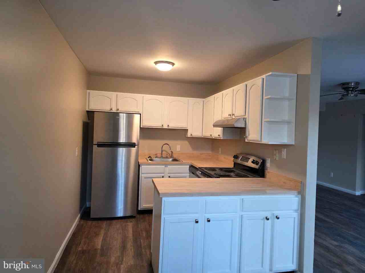 97 Par Haven Dr #J12 - Photo 6 of 15