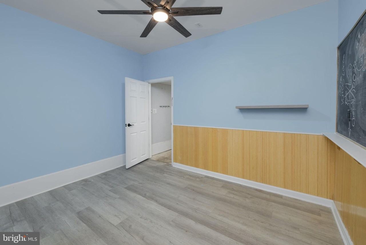 106 Lakeside Dr - Photo 5 of 30