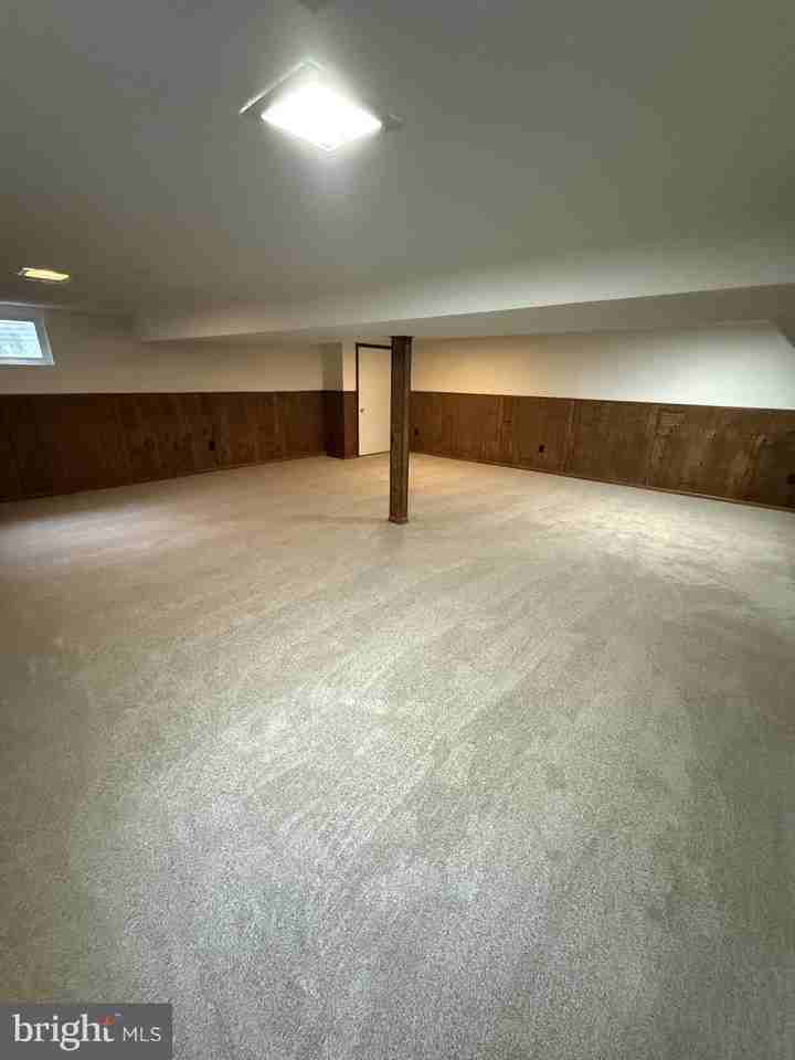 1734 Mayfair Pl - Photo 7 of 8