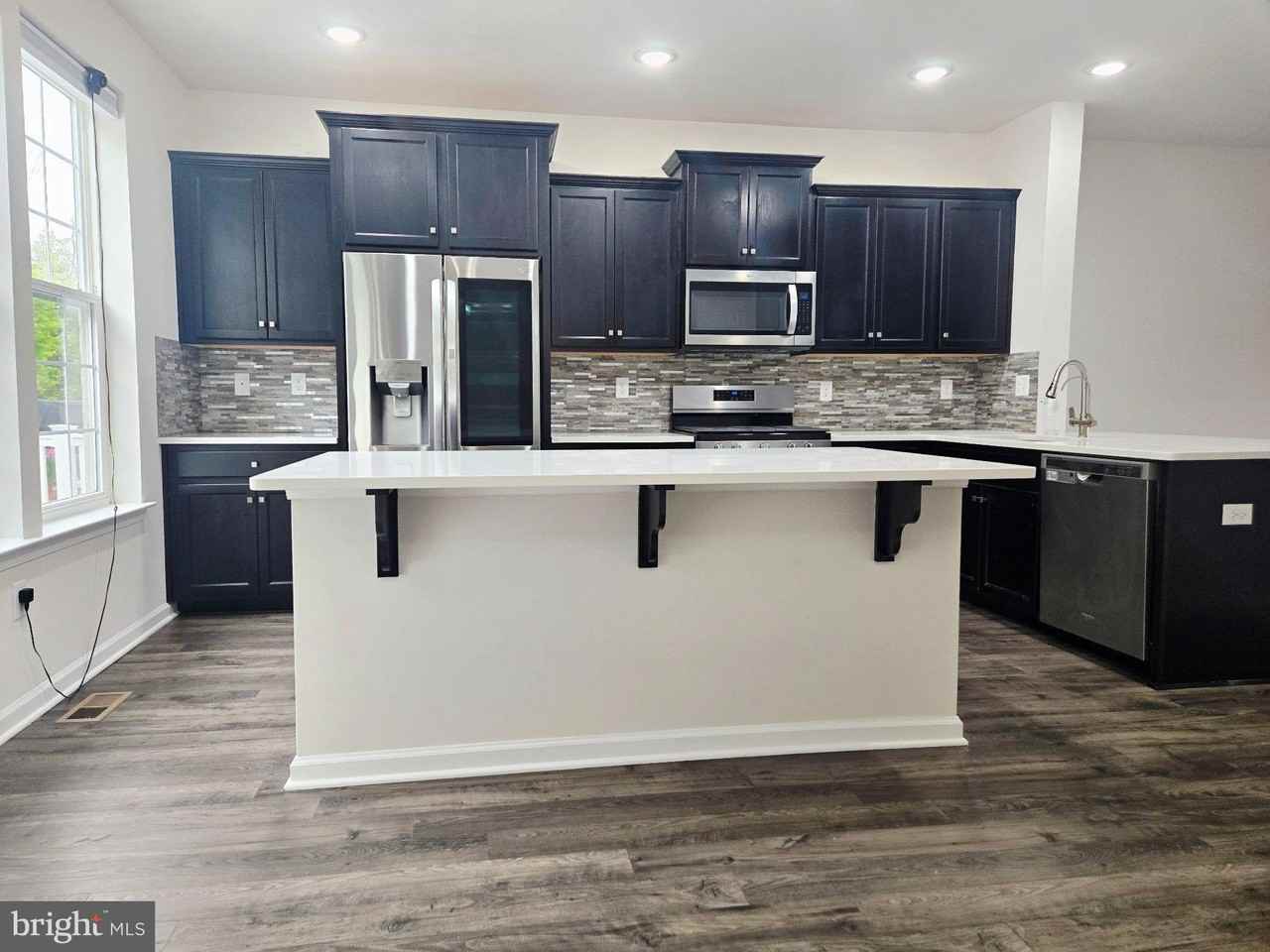 11 Autumn Park Blvd - Photo 6 of 35