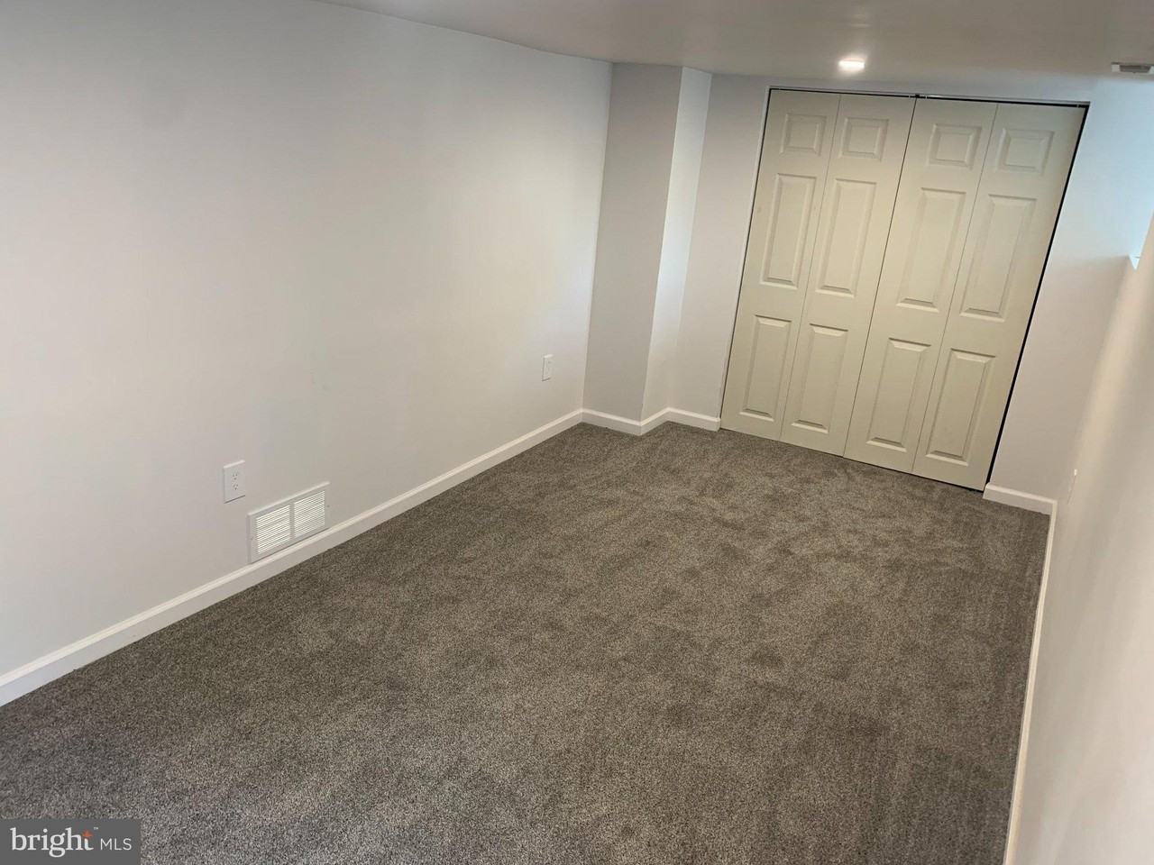 201 University Blvd - Photo 7 of 33