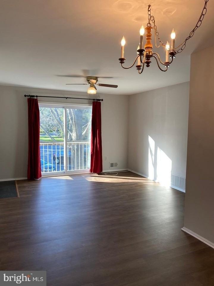 15 Azalea Ct - Photo 4 of 14