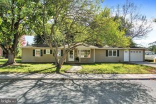 230 Ewell Ave - Photo 1 of 1