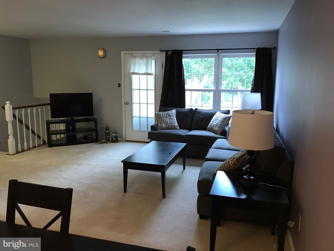 308 Ferris Ln - Photo 5 of 21