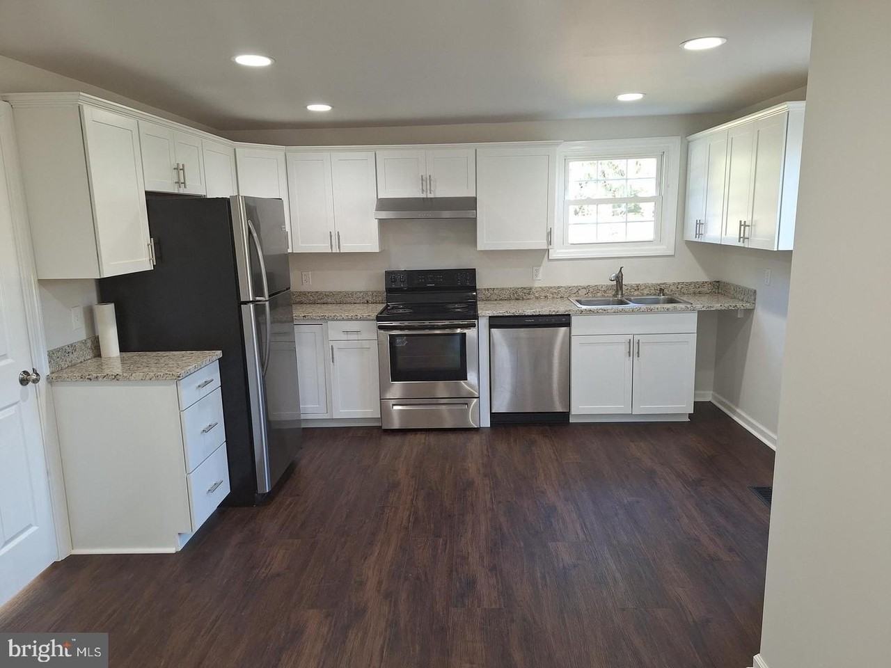 614 Chandler Mill Rd - Photo 7 of 21