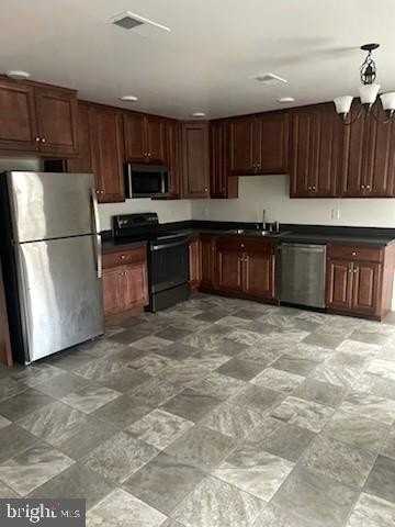 3572 Lincoln Hwy E #5 - Photo 3 of 11