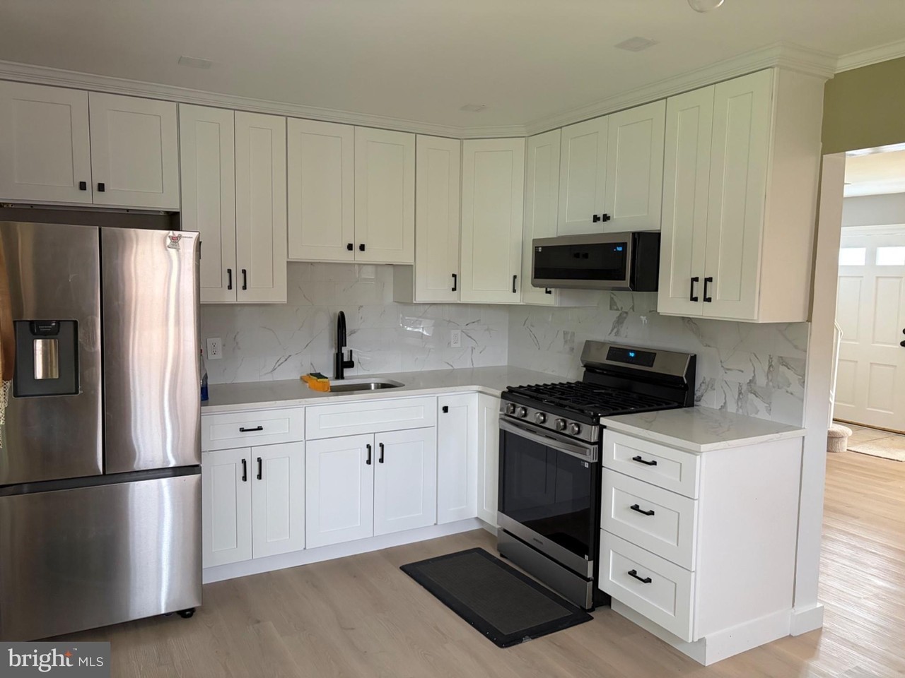 4333 Chetwin Ter - Photo 6 of 28