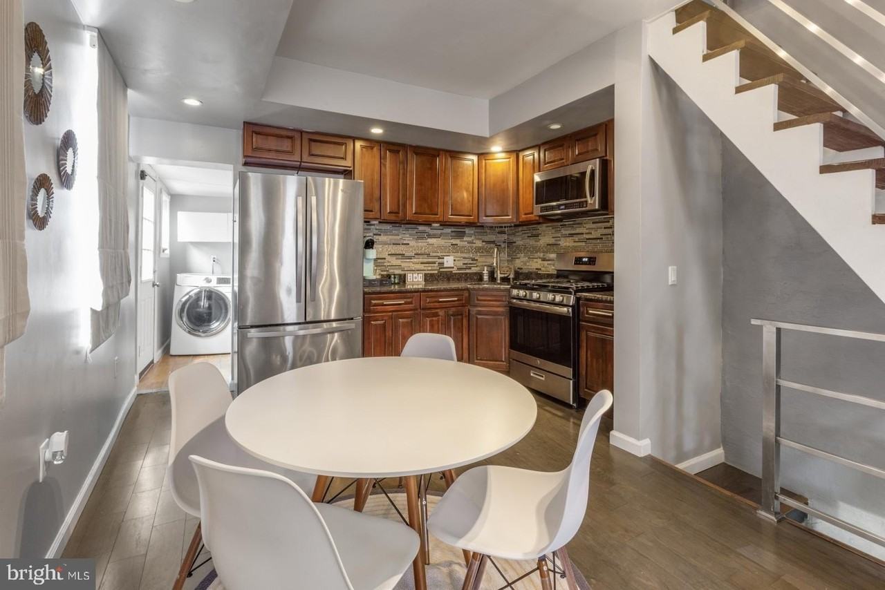 1104 E Dunton St - Photo 6 of 20