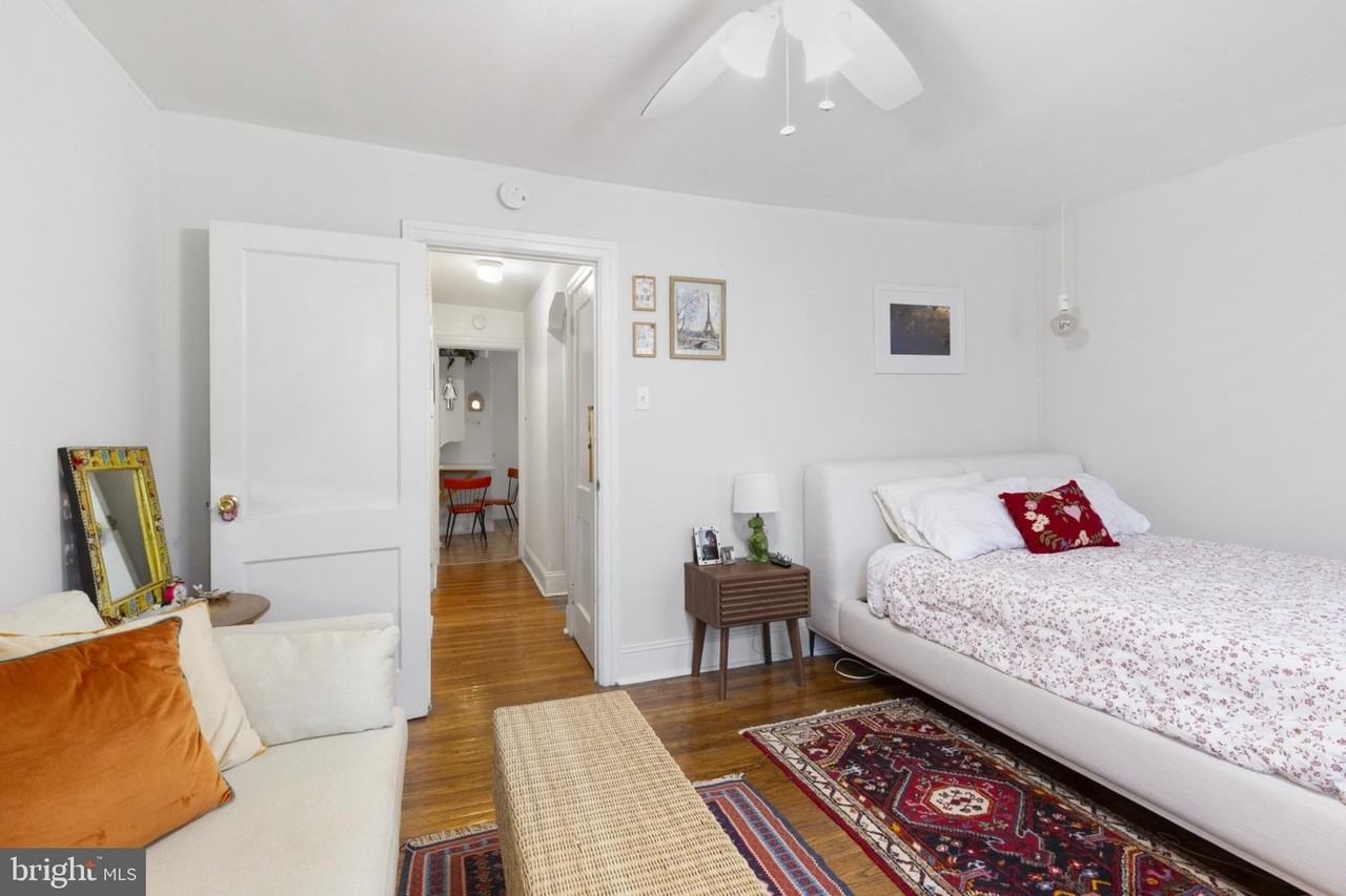 239 E Girard Ave #3 - Photo 4 of 14