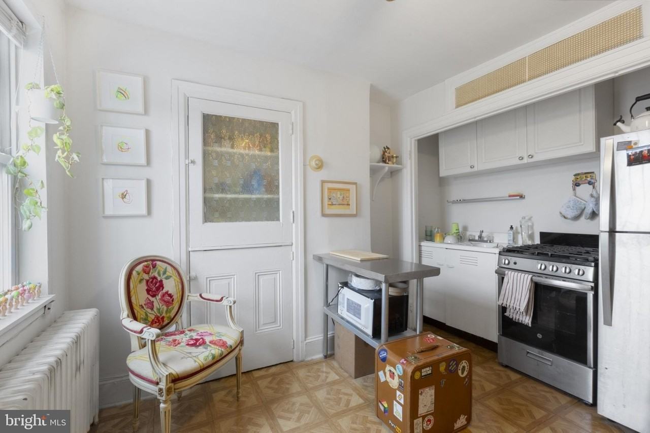 239 E Girard Ave #3 - Photo 6 of 14