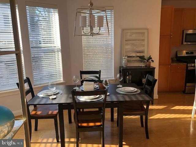 1633 N Colonial Ter #201 - Photo 2 of 11