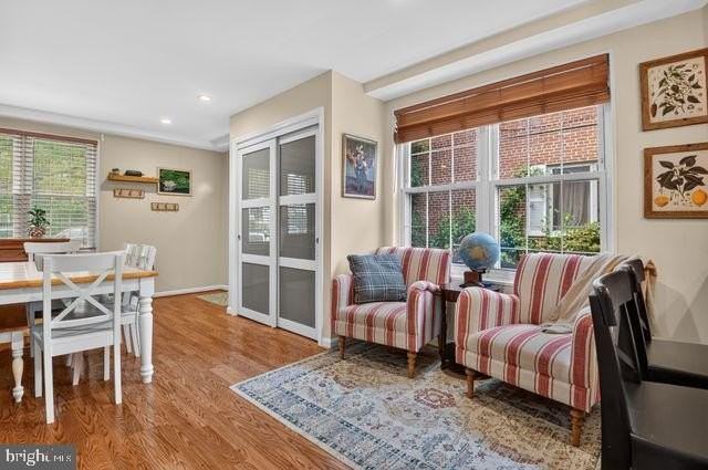 1527 Woodbine St - Photo 6 of 30