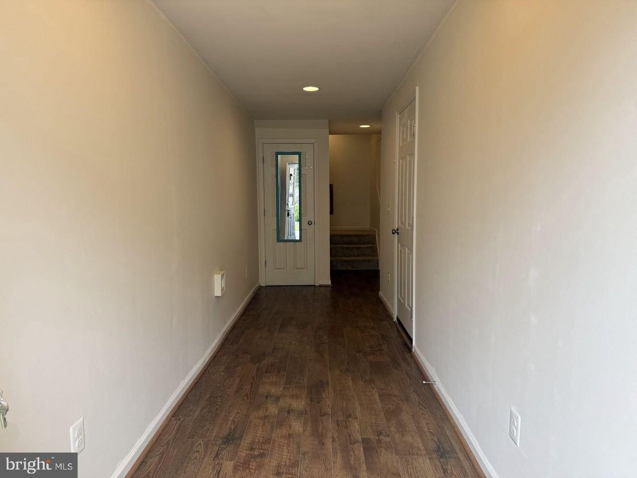106 Halo Ct - Photo 4 of 38