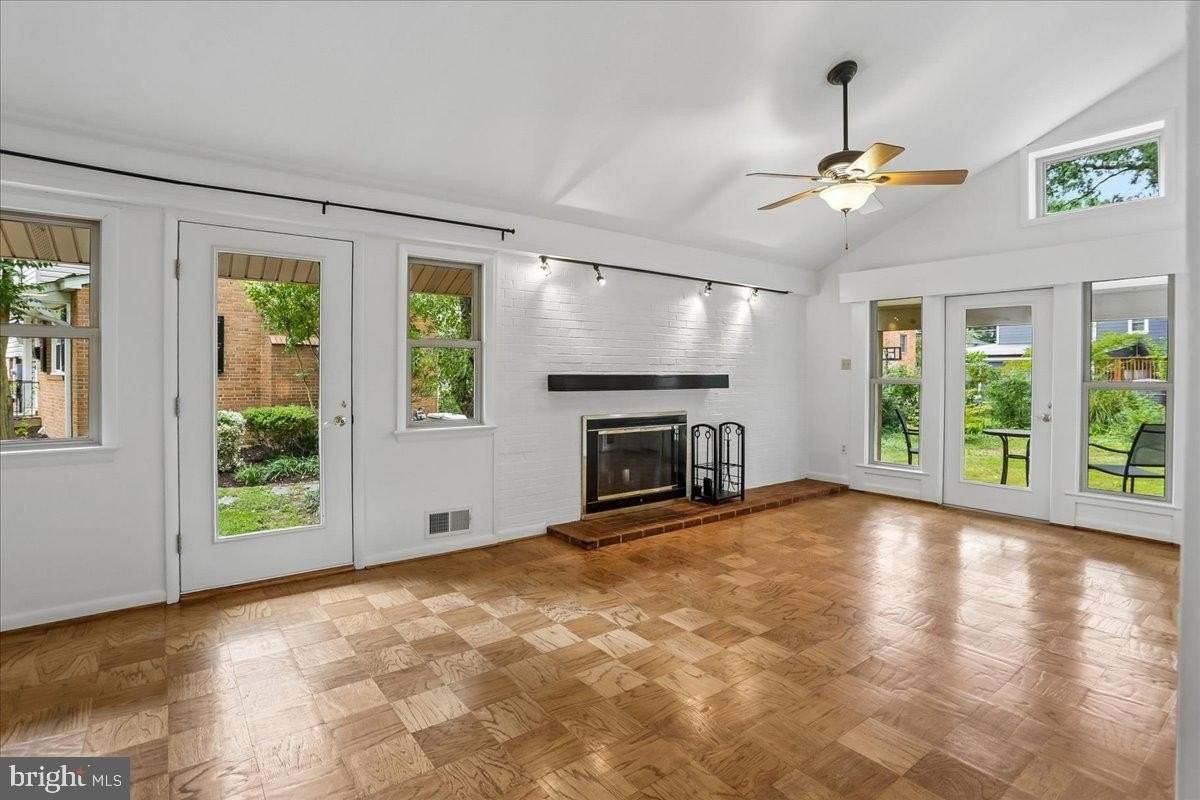 8509 Cyrus Pl - Photo 3 of 50