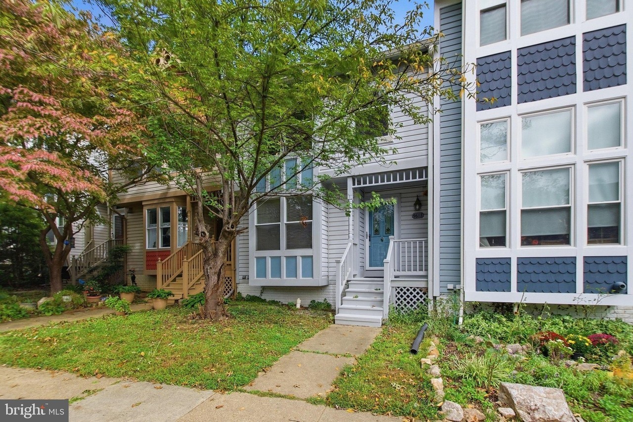 9617 Pierrpont St - Photo 2 of 36