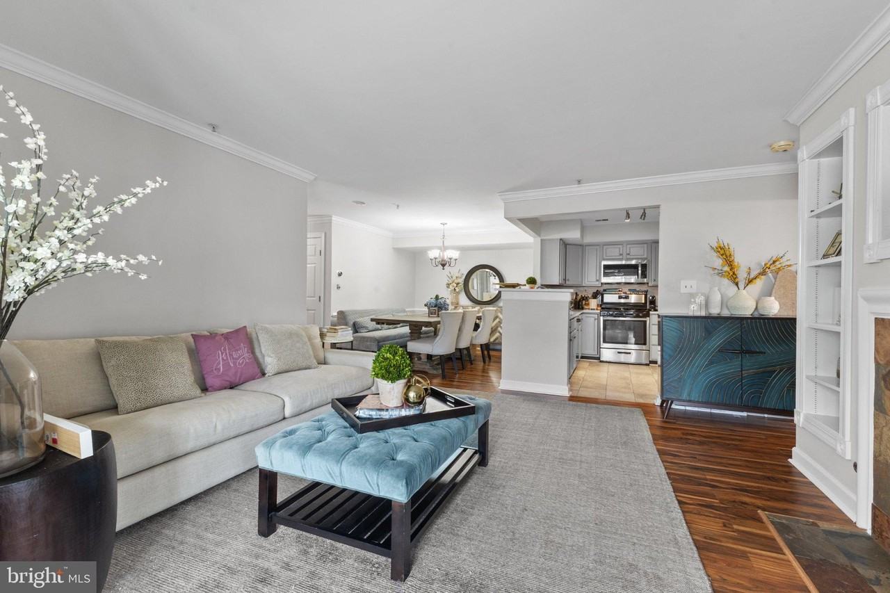 8311 Bluebird Way #H - Photo 4 of 24
