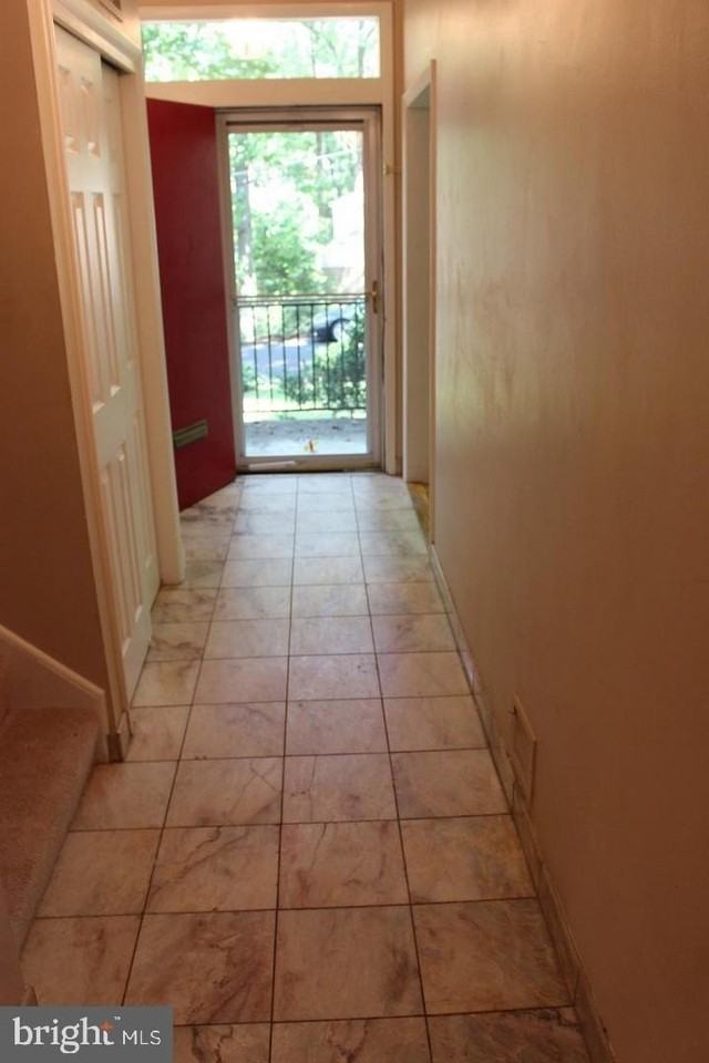 3720 Woodland Cir - Photo 2 of 28
