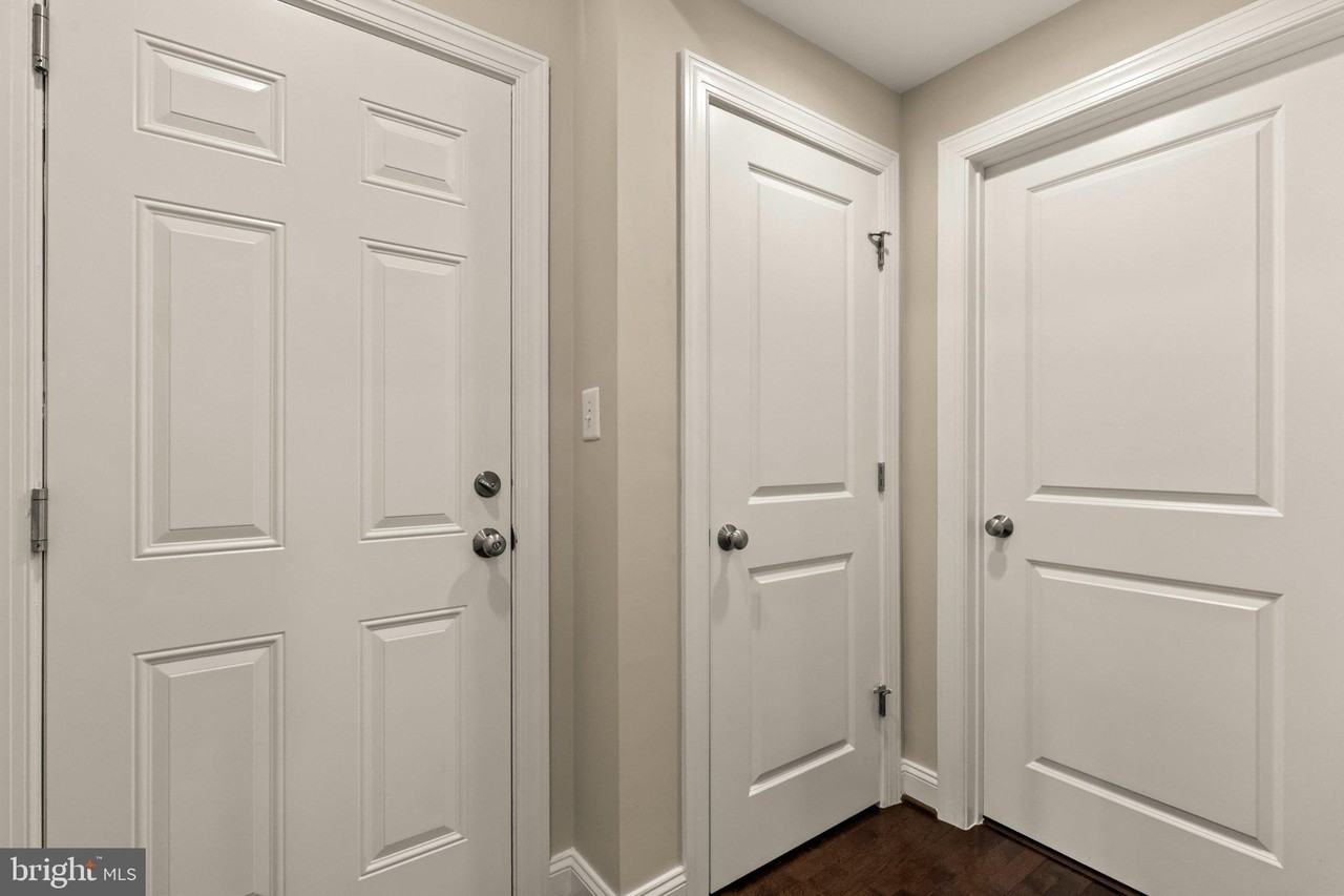 6203 Champion Oak Ct - Photo 5 of 50