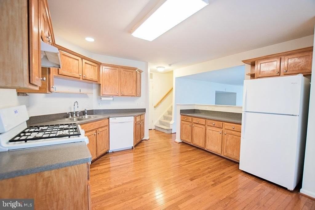 10558 Crooked Branch Ct - Photo 7 of 21