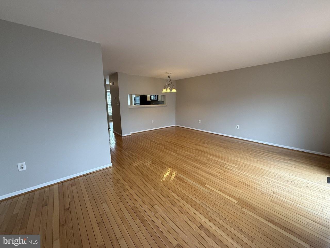 12730 Nettlecreek Pl - Photo 6 of 20