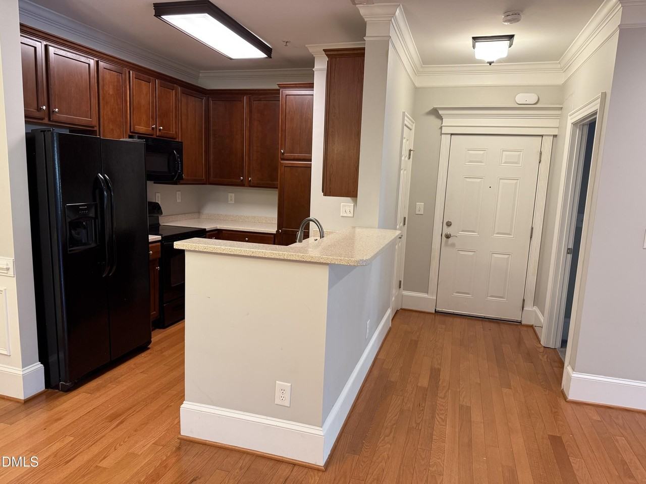 918 Portstewart Dr - Photo 5 of 42