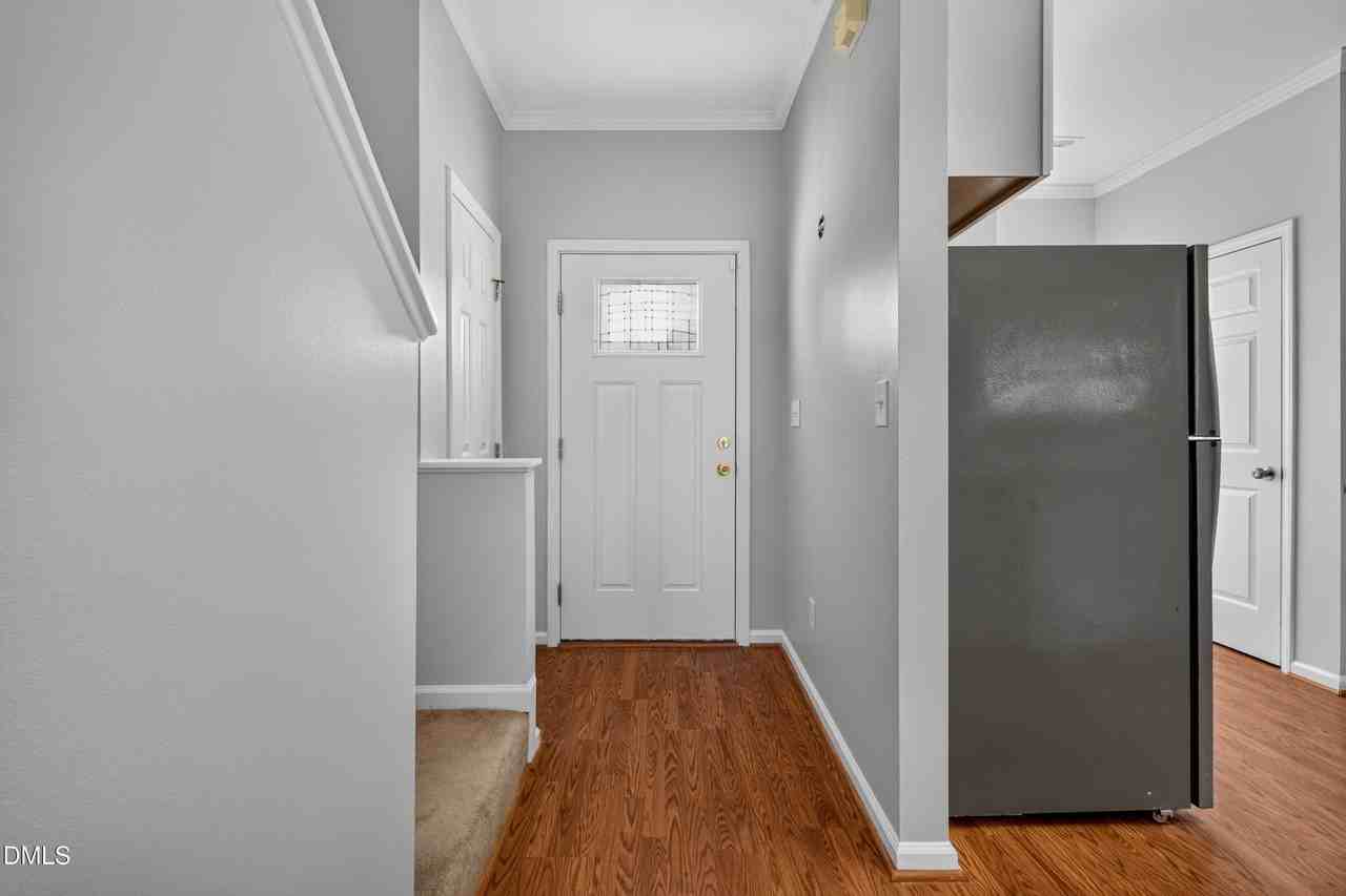 5343 Cog Hill Ct - Photo 6 of 38