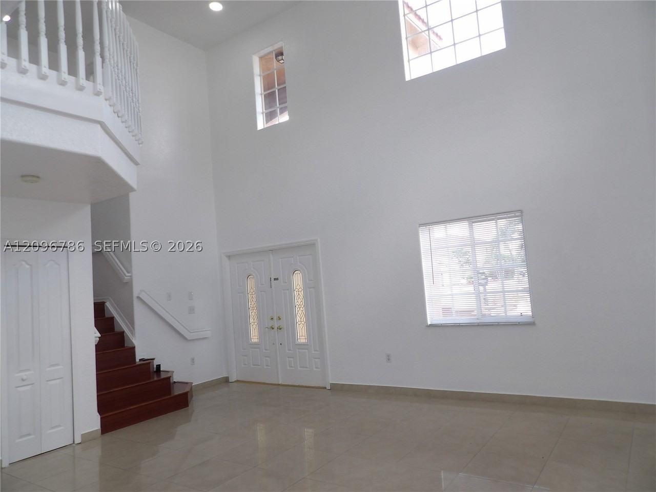 5411 Sw 158th Ct - Photo 5 of 30