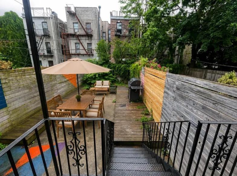 321 Weirfield St - Photo 5 of 5