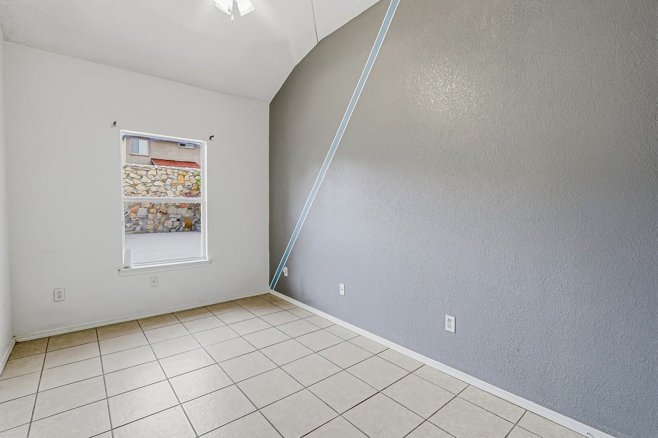 12573 Tierra Norte Rd #1 - Photo 5 of 9