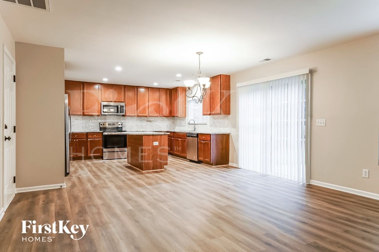 5900 Ricker Rd - Photo 5 of 16