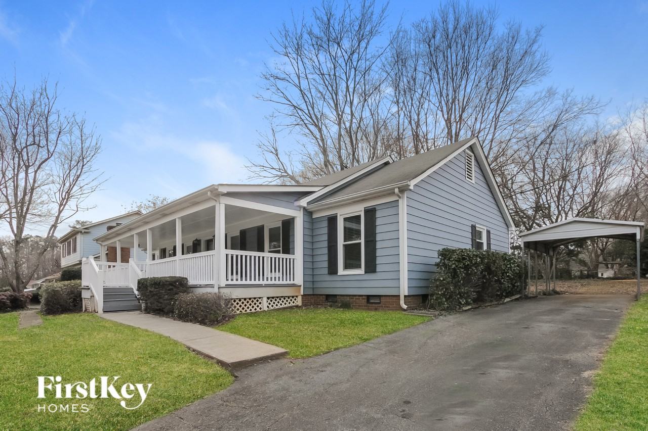 6309 Farmingdale Dr - Photo 3 of 15