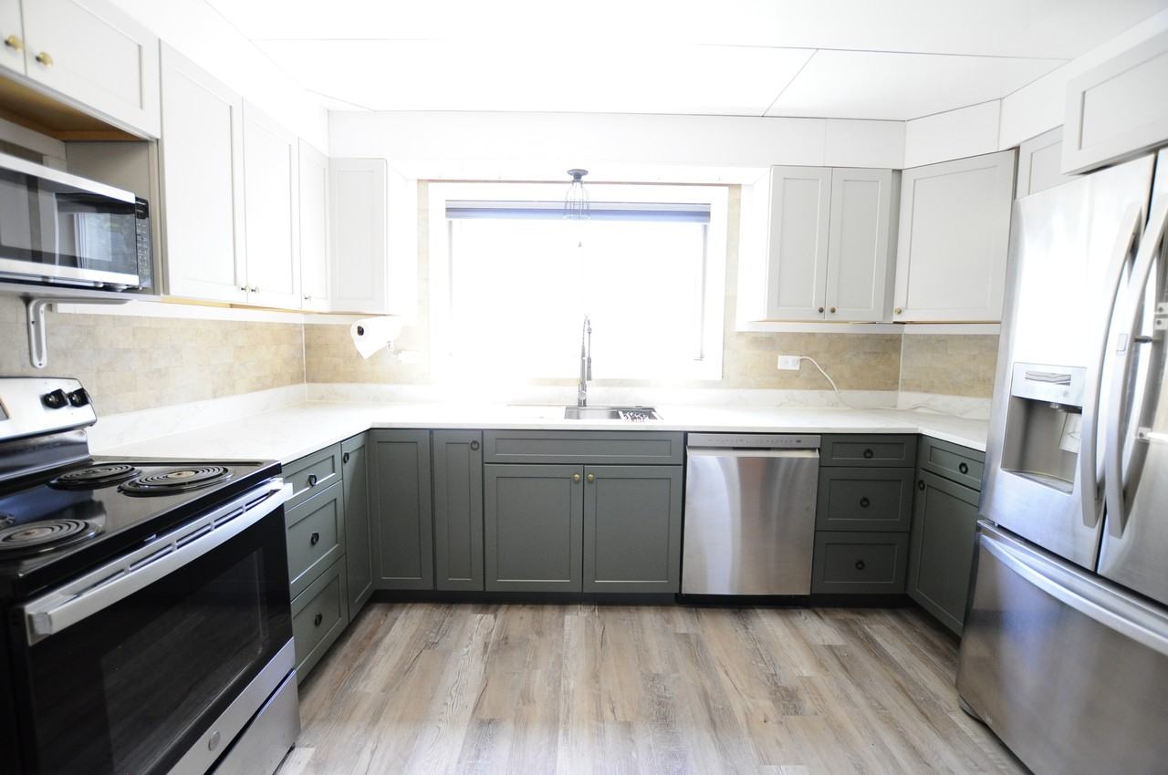 117 S Eighth St #1 - Photo 3 of 10