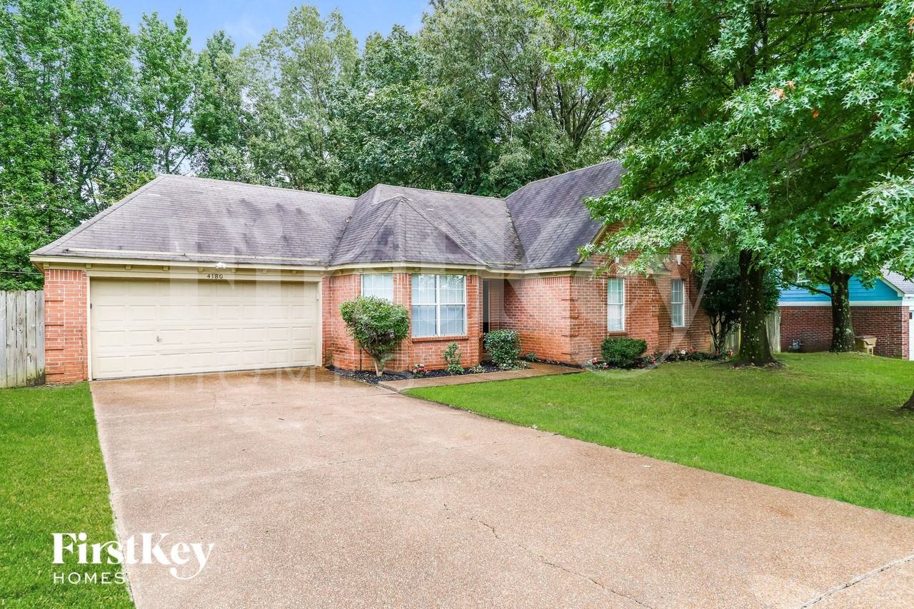 4180 Laurel Trce - Photo 2 of 14