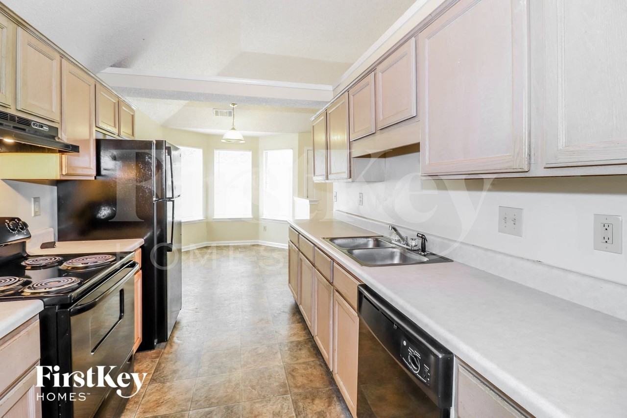 4180 Laurel Trce - Photo 7 of 14