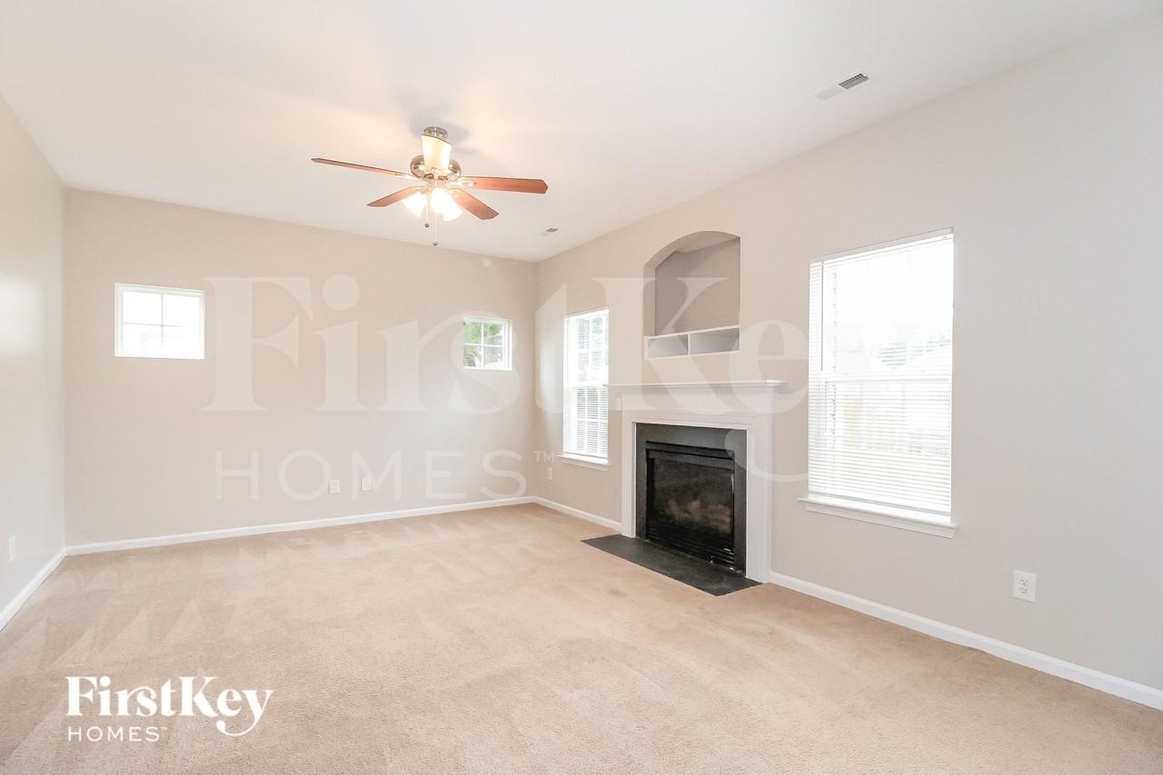 3739 Village Springs Dr - Photo 3 of 15