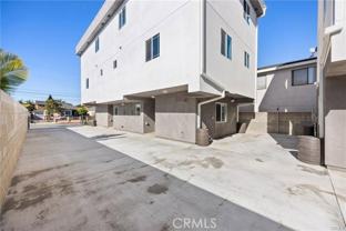 10940 S Osage Ave - Photo 1 of 1