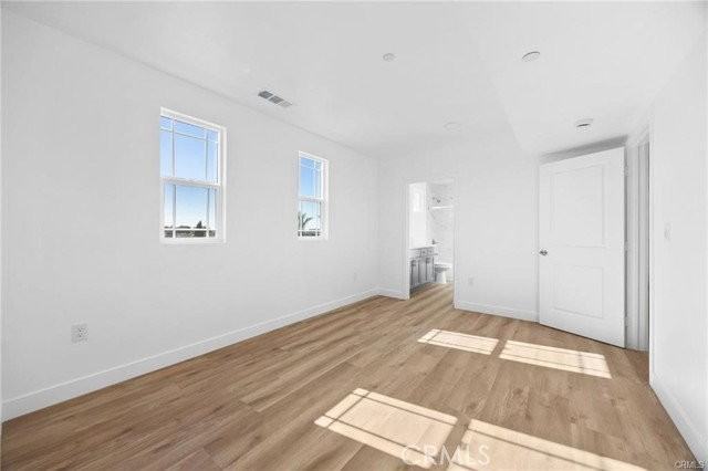 10940 S Osage Ave - Photo 6 of 6