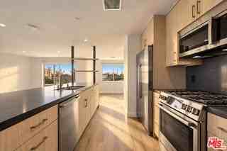 10951 National Blvd #303 - Photo 4 of 8