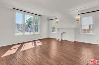 8349 W 4th St - Photo 5 of 8