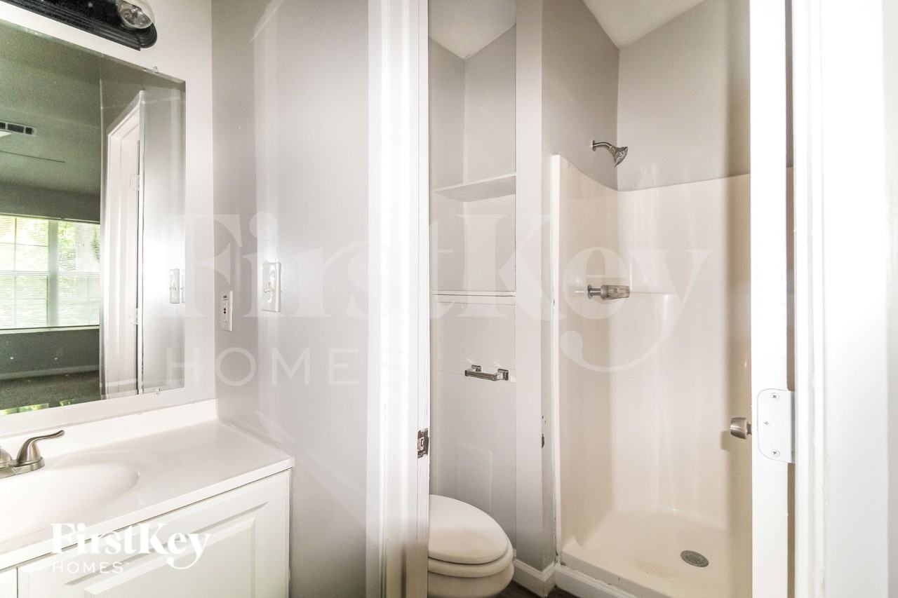 2308 Wingfoot Pl - Photo 7 of 16