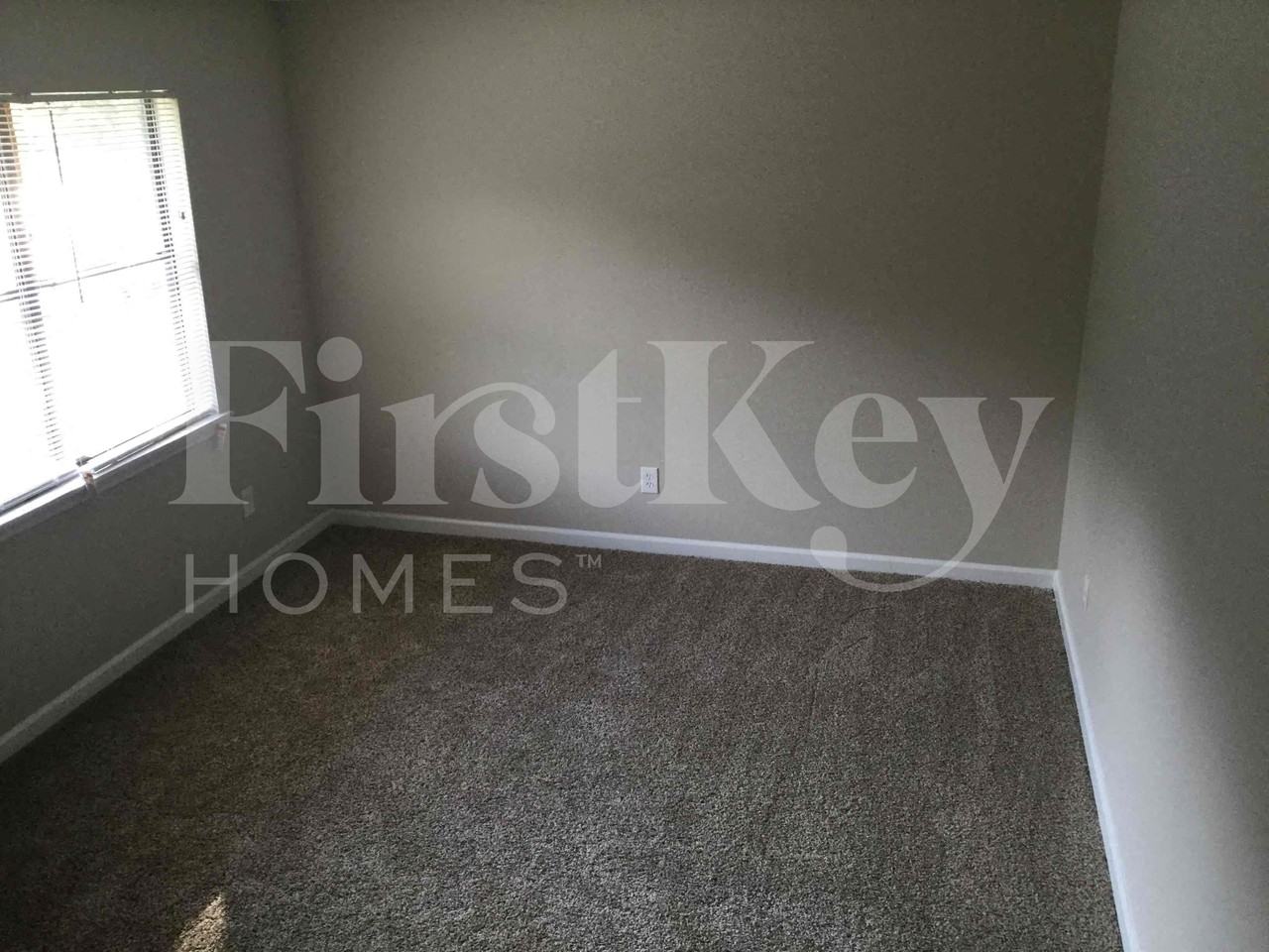 1378 Briar Ridge Ct - Photo 2 of 12