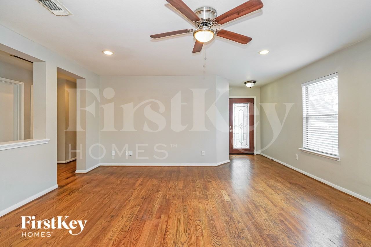 13619 Galena Creek Dr - Photo 2 of 20